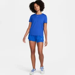 One Classic shortsleeve shirt