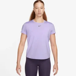 One Classic shortsleeve shirt