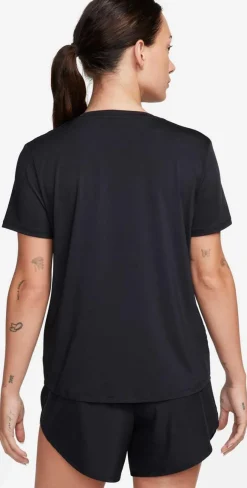 One Classic shortsleeve shirt