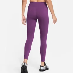 One Dri-FIT legging
