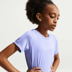 One Fitted Big Kids' Dri-FIT top