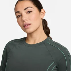 One Fitted t-shirt