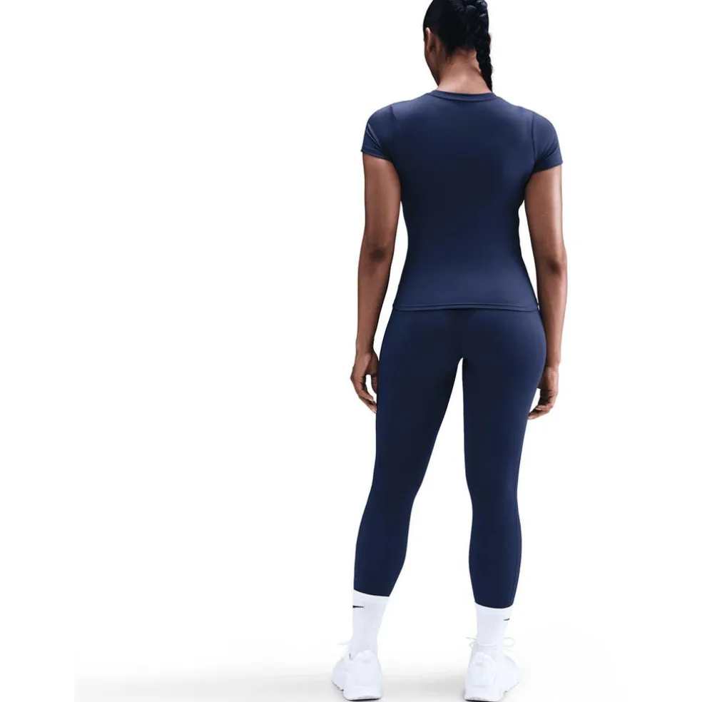 one women's short-sleeve top