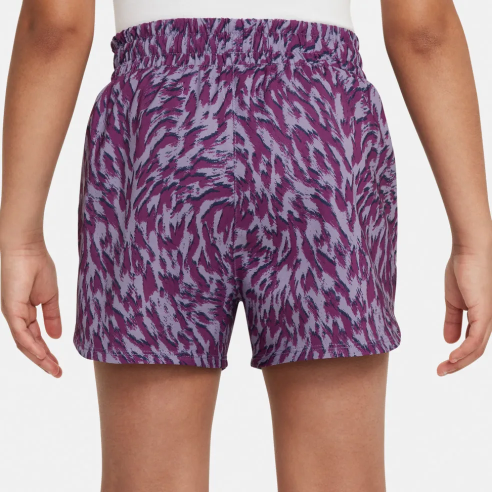 One Woven short