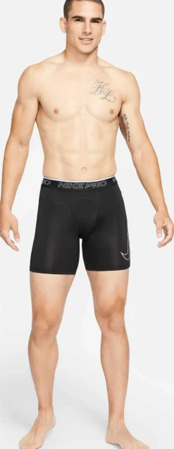 Pro Dri-FIT short