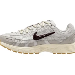 P-6000 Schoenen
