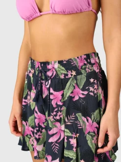 Raine Women Shorts