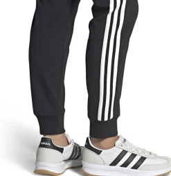 Run 72 sneakers