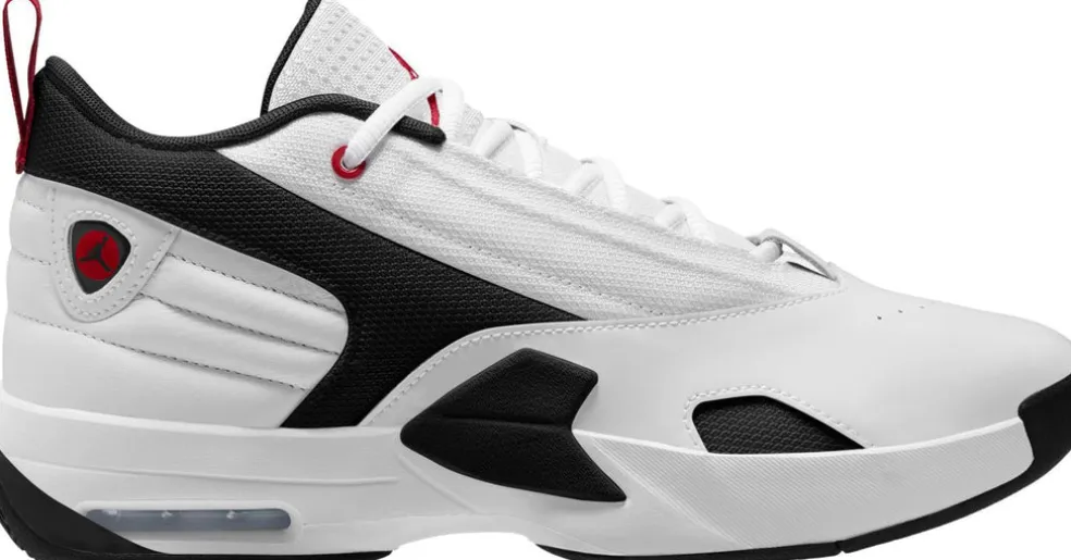 SCARPE NIKE JORDAN MAX AURA 6 WHT/RED/BLK
