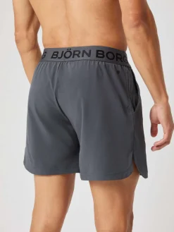 6" shorts