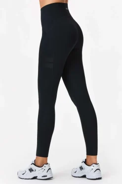 Sleek Shaping Pocket Leggings