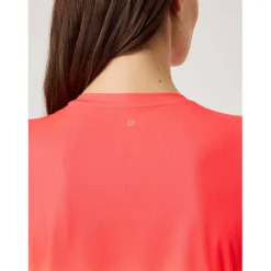 sports t-shirt