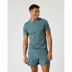 sports t-shirt