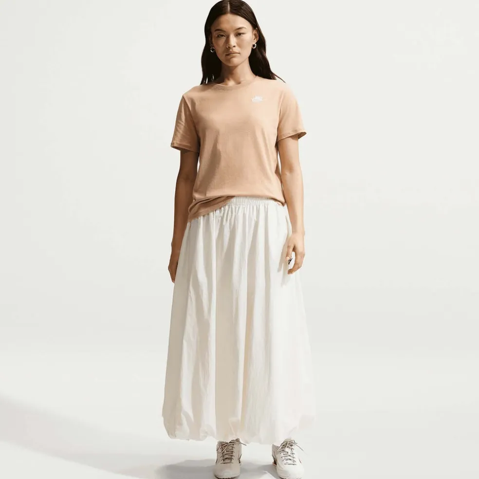 Sportswear Club Essentials T-shirt