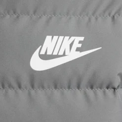 Sportswear Lightweight Synthetic Fill jas