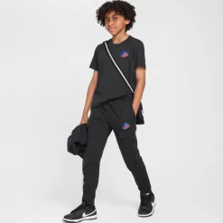 Sportswear Standard Issue Graphic t-shirt