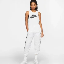 Sportswear top