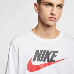 sportswear t-shirt