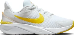 Star Runner 4 kids sneakers