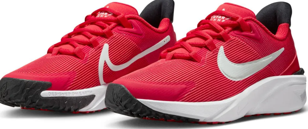 Star Runner 4 kids sneakers