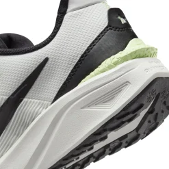 Star Runner 4 kids sneakers