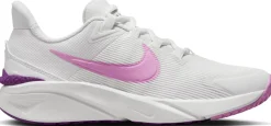Star Runner 4 kids sneakers