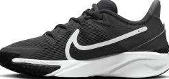 Star Runner 4 kids sneakers