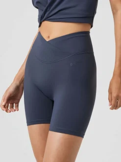 Studio Cross short