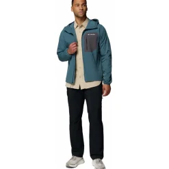 tall heights hooded softshell