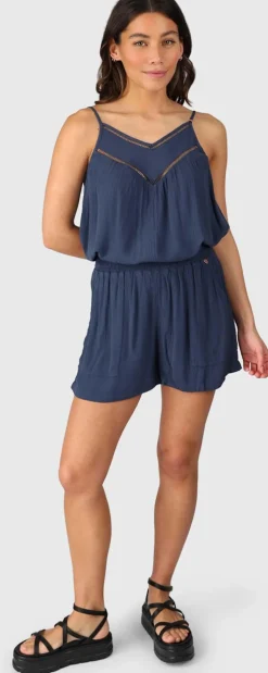 Tanye Women Top