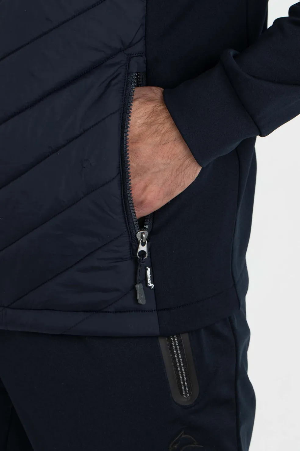 Tarpo vest