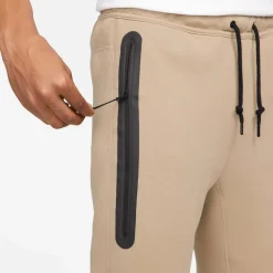 Tech Fleece broek