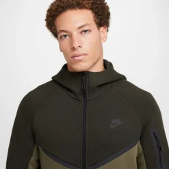 Tech Fleece Full-Zipp Windrunner vest