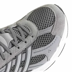 technochaos 2000 schoenen