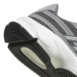 technochaos 2000 schoenen