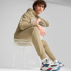 Trinity sneakers