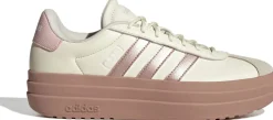 VI Court Bold sneakers