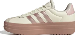 VI Court Bold sneakers