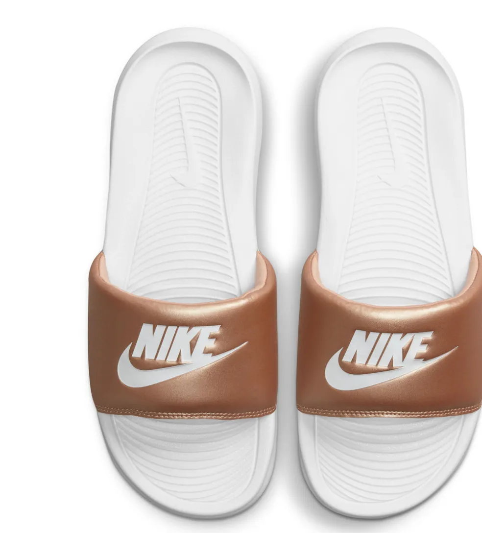Victori One slippers