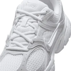 v5 rnr sneakers