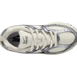 v5 runner little kids' shoes