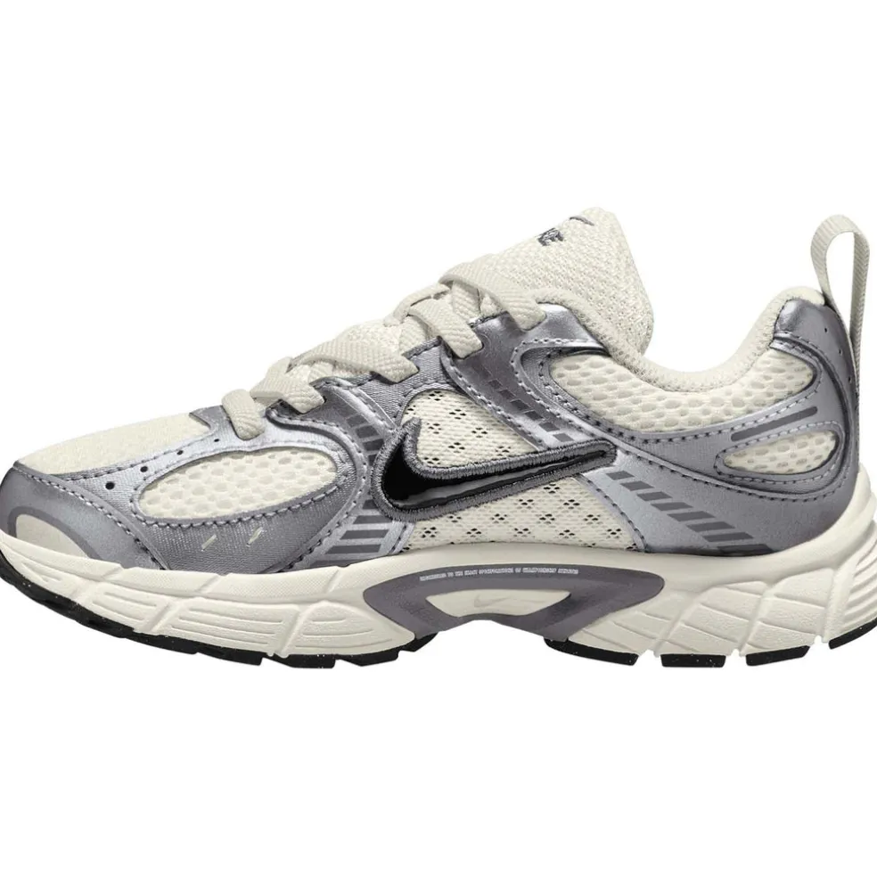 v5 runner little kids' shoes