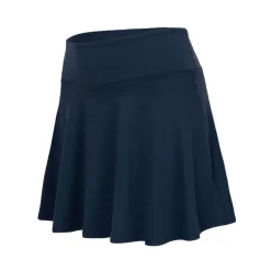 women flowing skirt