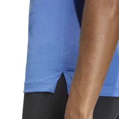 Workout Essentials V-Neck T-Shirt