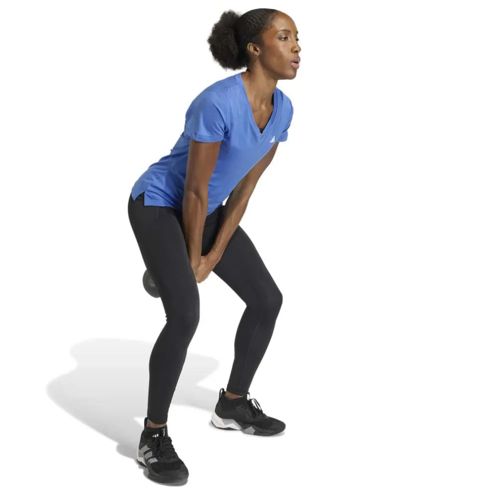 Workout Essentials V-Neck T-Shirt