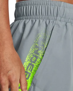 Woven Graphic short
