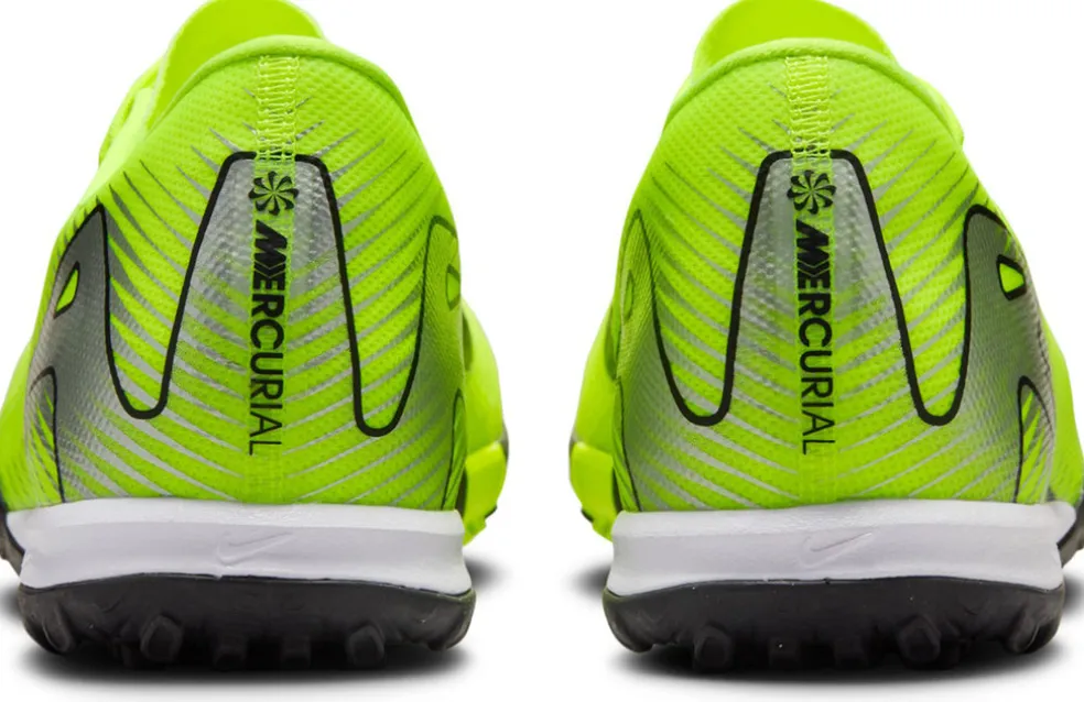 Zoom Vapor 16 Academy TF voetbalschoenen