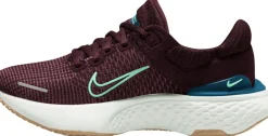 ZoomX Invincible Run Flyknit hardloopschoenen